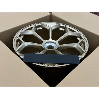 Kovana OEM platišča R20/R21 V8 (4 kos) Lamborghini Aventador 2011–2022 fotografija 4