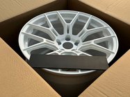 Lamborghini Huracan 2014– Kovana platišča OEM R19 V2 (4 kosi) fotografija 6