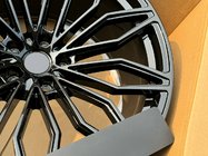 Lamborghini Urus 2018– Kovana platišča OEM R23 V12 (4 kosi) fotografija 8