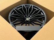 Lamborghini Urus 2018– Kovana platišča OEM R23 V12 (4 kosi) fotografija 4
