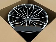 Lamborghini Urus 2018– Kovana platišča OEM R23 V13 (4 kosi) fotografija 4