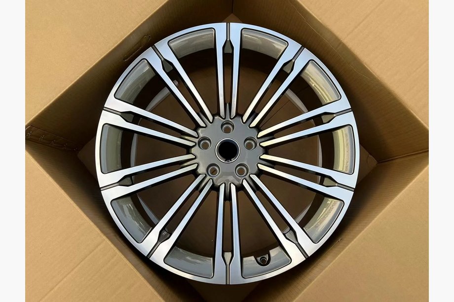 Range Rover IV L405 2013–2021 Kovana platišča OEM R24 (4 kos) Image