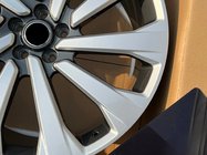 Range Rover V L460 2021– OEM kovana platišča R23 R24 V2 (4 kos) fotografija 6