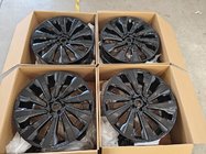 Range Rover V L460 2021– Kovana platišča OEM R24 V8 (4 kos) fotografija 7