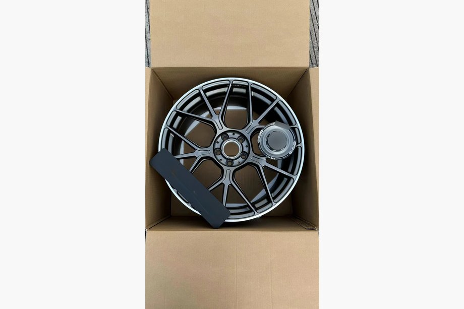 Mercedes razred C W206 2022– Kovana OEM platišča R20 (4 kos) Fotografija 9