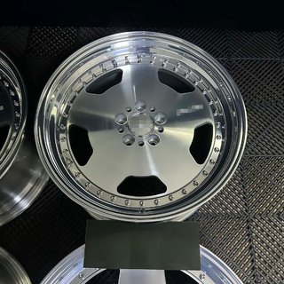 Kovana OEM platišča R19 (4 kosi) fotografija 1