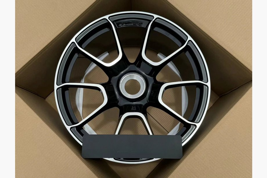 Porsche 911 (992) 2018– Kovana OEM platišča R20 R21 V18 (4 kos) Image