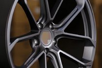 Porsche Macan 2014–2024 OEM kovana platišča R18 (4 kosi) fotografija 4