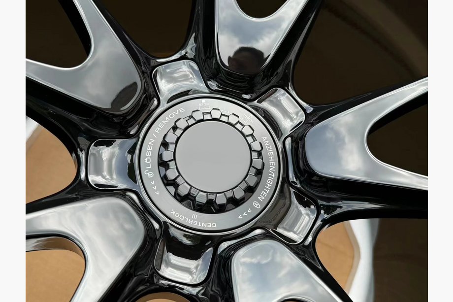Porsche 911 (997) 2004–2012 Kovana OEM platišča R19 V1 (4 kos) Fotografija 9