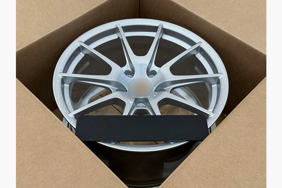 Porsche 911 (997) 2004–2012 Kovana platišča OEM R19 V4 (4 kosi) Fotografija 4