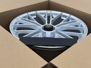 Porsche Taycan 2019– Kovna platišča OEM R21 V3 (4 kos) fotografija 5
