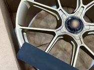 Porsche Cayenne 2018– Kovana OEM platišča R22 V9 (4 kos) fotografija 8