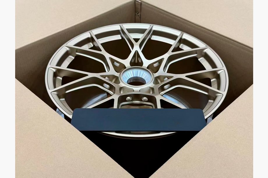 Porsche 911 (992) 2018– Kovana OEM platišča R20 R21 V38 (4 kosi) Fotografija 5