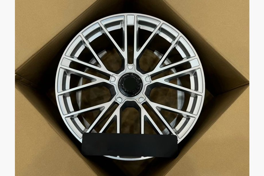 Porsche Panamera 2023– Kovana OEM platišča R21 V8 (4 kosi) Image
