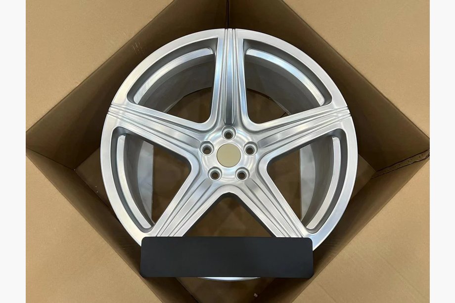 Ferrari 550 Kovana OEM platišča R20 V1 (4 kos) Image