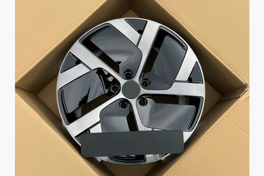 Lucid Air Kovana platišča OEM R19 V2 (4 kosi) Image