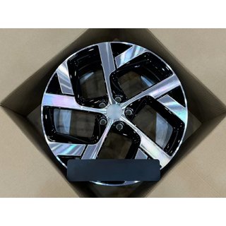 OEM kovana platišča R21 (4 kos) Lucid Air fotografija 2