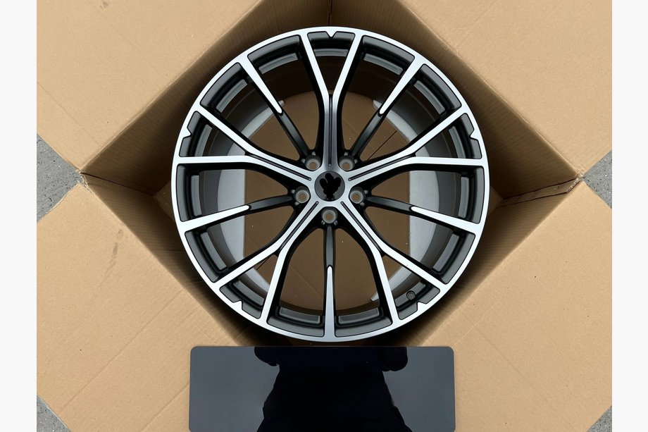 Maserati Grecale 2022– Kovana OEM platišča R20 (4 kos) Image