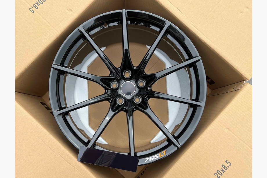 McLaren 765LT OEM kovana platišča R19 R20 V1 (4 kos) Image