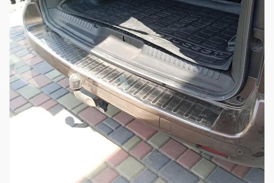 Fiat Scudo 2022– Nerjavno jekleno zaščitno letev na zadnji odbijač z zavihkom Carmos (inox) Kratka/Srednja medosna razdalja Image