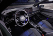 Pregled Volkswagen Golf R 2025: prenova vročega kombilimuzina fotografija 6