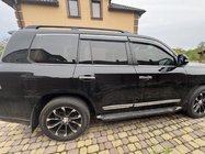 Toyota Land Cruiser 200 2007–2021 Vetrni deflektorji oken s kromirano letvijo Niken Luxury (4 kosi) fotografija 6