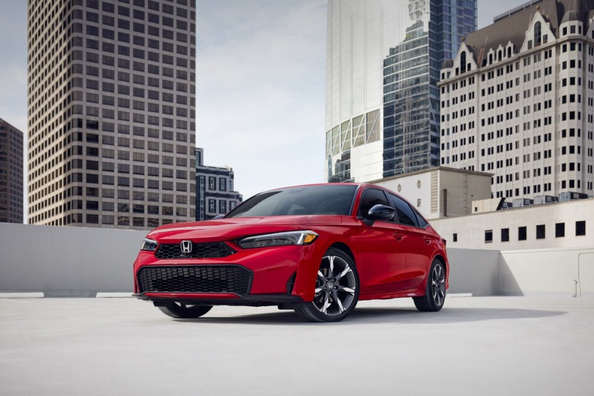 Honda Civic Sedan 2024: Pregled prenovljenega kompaktnega modela