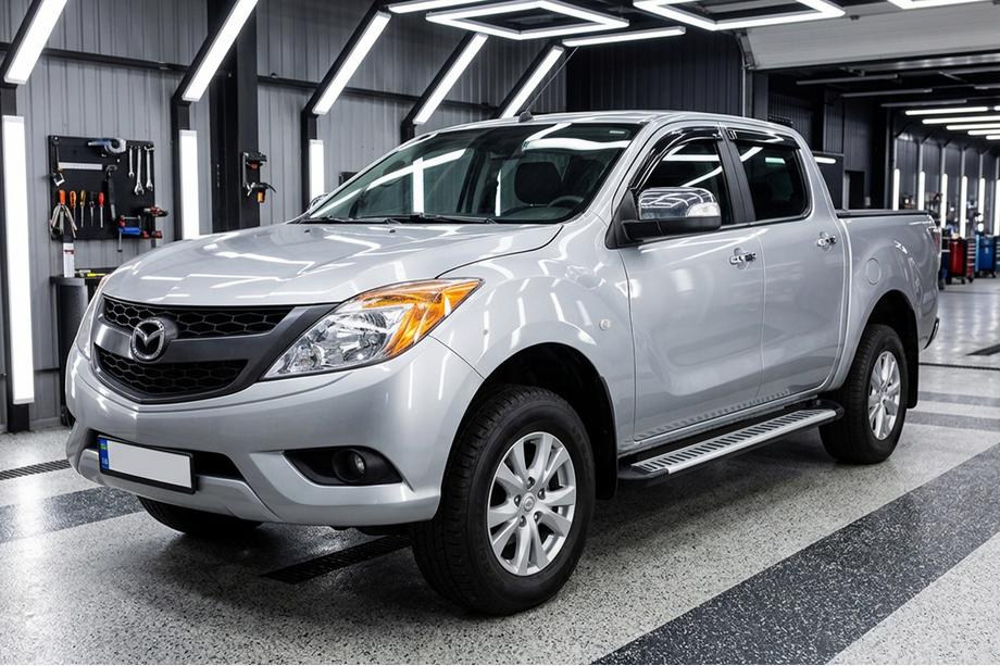 Mazda BT-50 2012– Stranski pragovi Line (2 kos, aluminij) Image