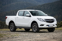 Mazda BT-50 2012– Bočne stopnice Bosphorus Black (2 kos, aluminij) fotografija 1