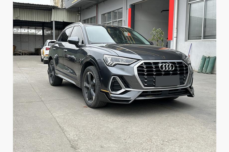 Audi Q3 2019–2025 Komplet karoserijskih dodatkov (karbon) Image