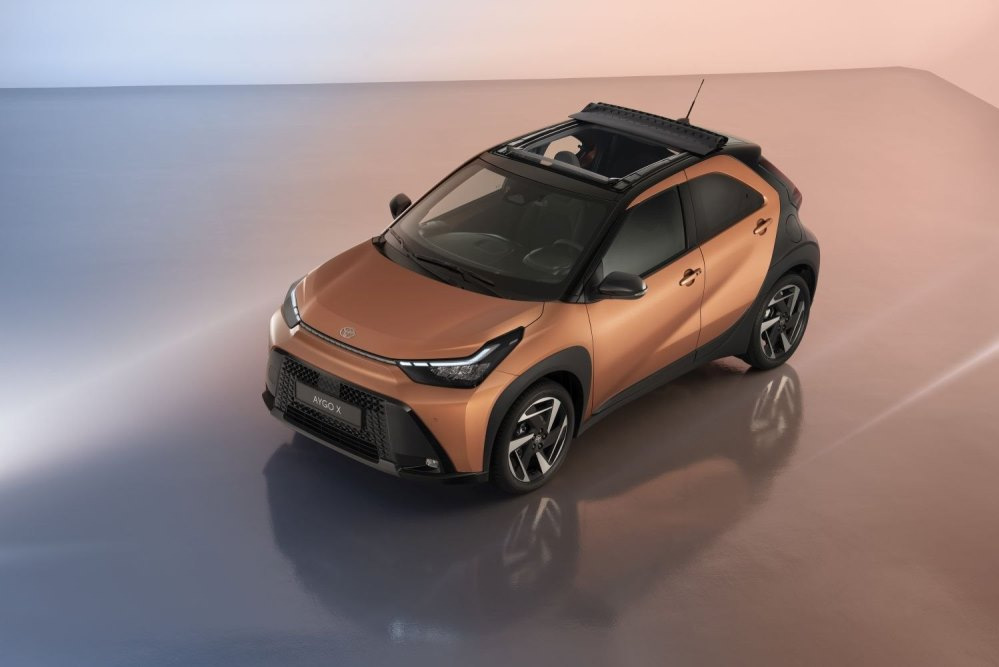 Test Toyota Aygo X 2025: hibridni mestni križanec
