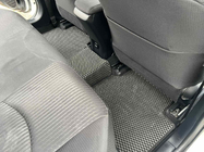 Toyota Prius 2015–2022 EVA avtomobilski tepihi (LB, črni) fotografija 3