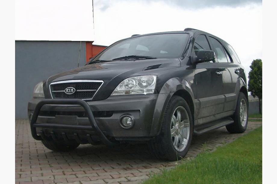 Kia Sorento I BL 2002–2009 Sprednji zaščitni lok WT003 Black (nerjaveče jeklo) Image