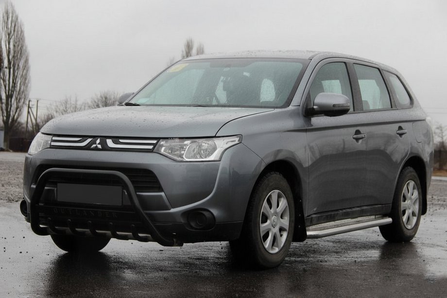 Mitsubishi Outlander 2012–2021 Kenguru zaščitni lok WT004 Black (nerjavno jeklo) Image
