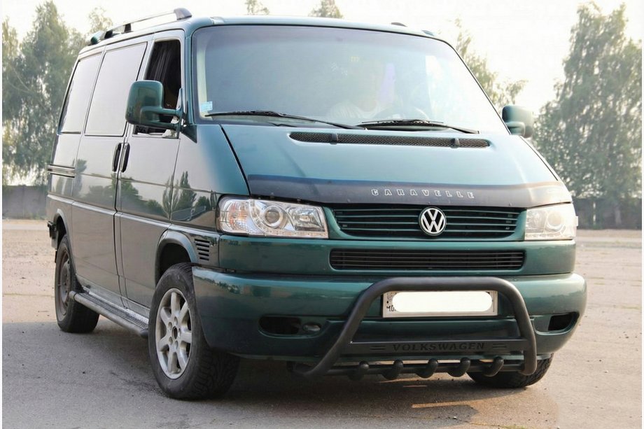Volkswagen T4 Caravelle/Multivan 1990–2003 Sprednji zaščitni lok WT004 Black (nerjavno jeklo) Image