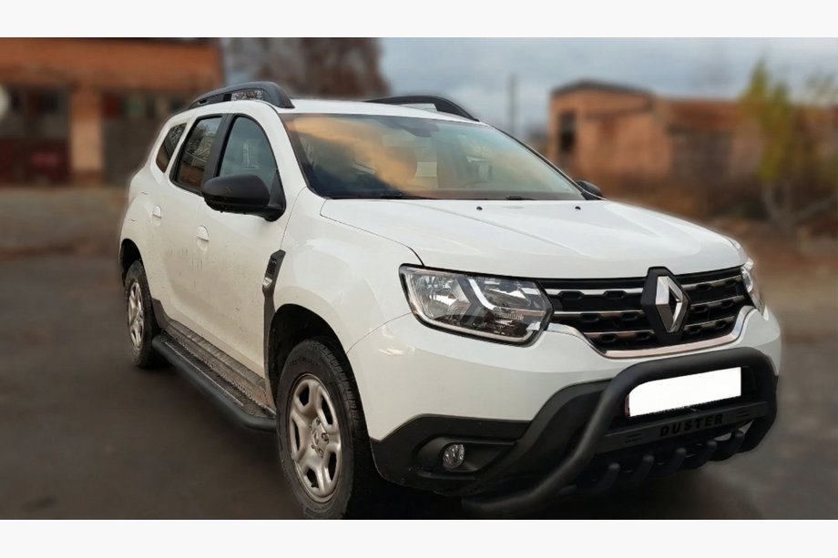 Dacia Duster 2018–2024 Sprednji zaščitni lok z napisom WT004 Black (nerjavno jeklo) Fotografija 4