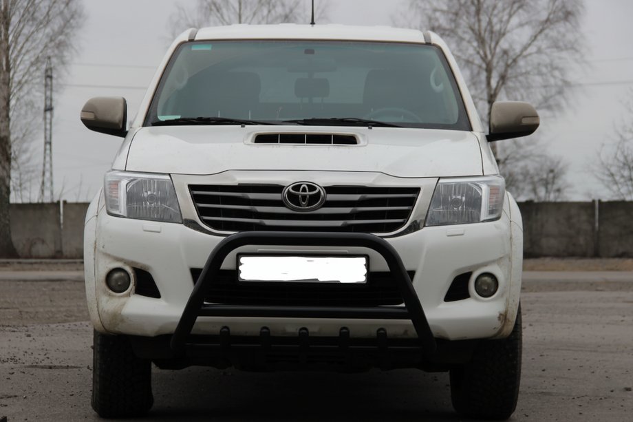 Toyota Hilux 2006–2015 Bullbar WT003 Black (nerjavno jeklo) Image