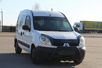 Renault Kangoo 1998–2008 Sprednji zaščitni lok WT004 Black (nerjavno jeklo) fotografija 2