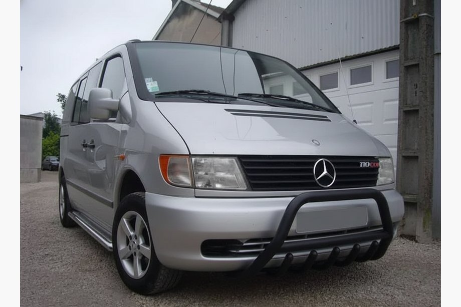 Mercedes Vito W638 1996–2003 Sprednji zaščitni lok WT003 Black (nerjaveče jeklo) Image