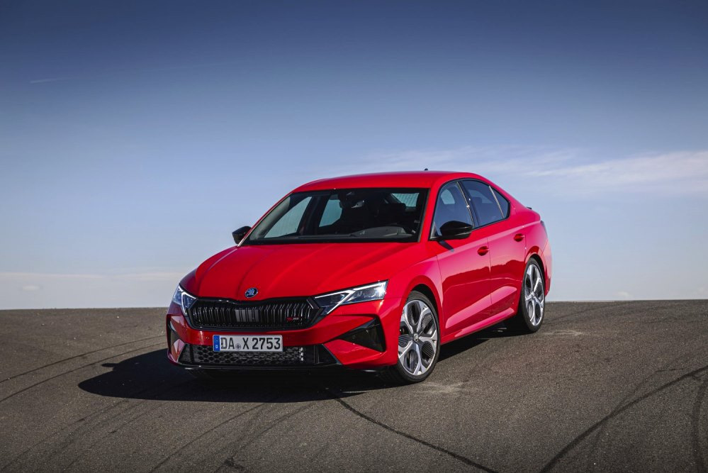 Test dinamičnega liftbacka Skoda Octavia RS IV