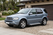 Mercedes ML W163 1997–2005 Stranske stopnice Rainbow (2 kos, aluminij) fotografija 1