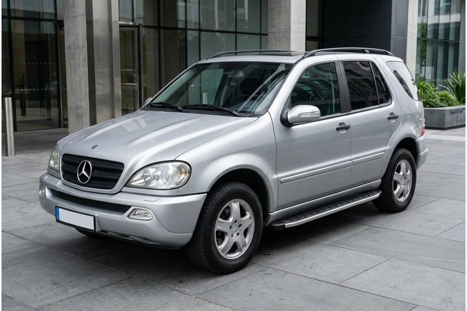 Mercedes ML W163 1997–2005 Bočne stopnice Fullmond (2 kos, aluminij) Image