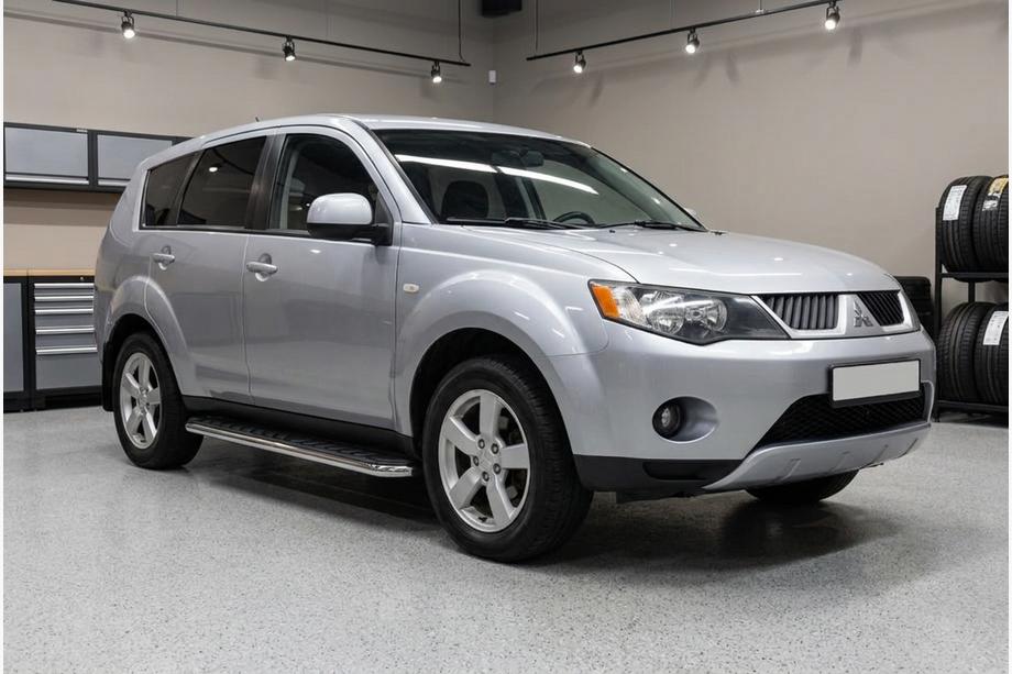 Mitsubishi Outlander 2006–2012 Stranski pragovi Maydos V1 (2 kos, aluminij ↗ nerjaveče jeklo) Image