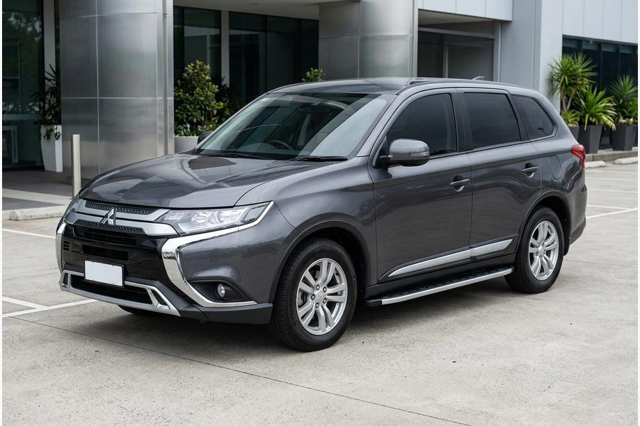 Mitsubishi Outlander 2012–2021 Stranske stopnice Fullmond (2 kos, aluminij) Image