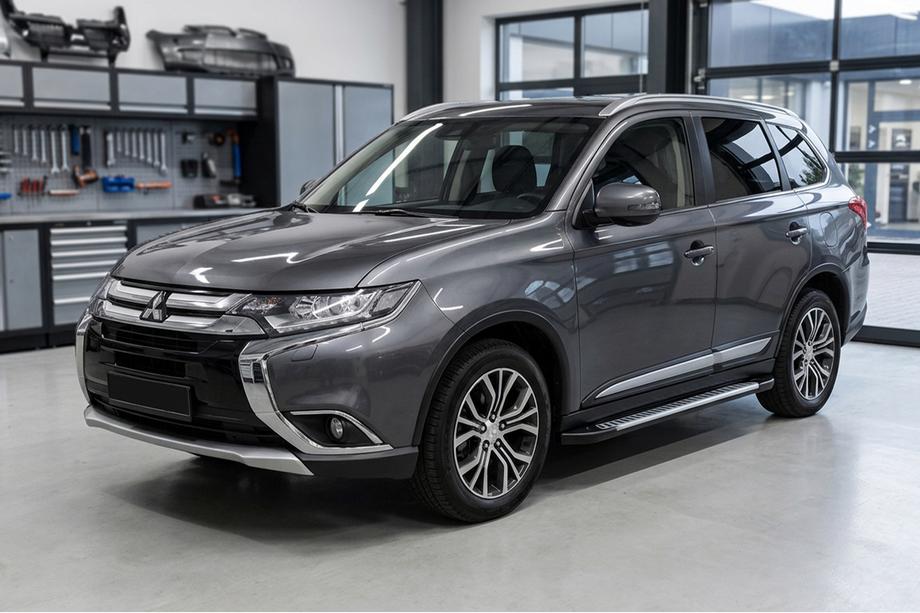 Mitsubishi Outlander 2012–2021 Stranski pragovi Line (2 kos, aluminij) Image