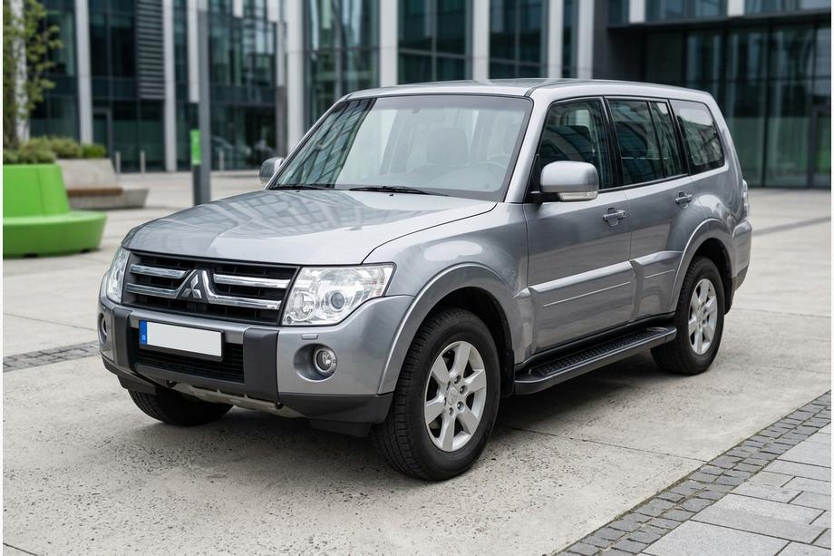 Mitsubishi Pajero Wagon IV 2006–2021 Bočne stopnice Allmond Black (2 kosa, aluminij) Image