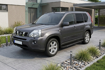 Nissan X-trail T31 2007–2014 Stranske stopnice RedLine Black (2 kosa, aluminij) fotografija 1