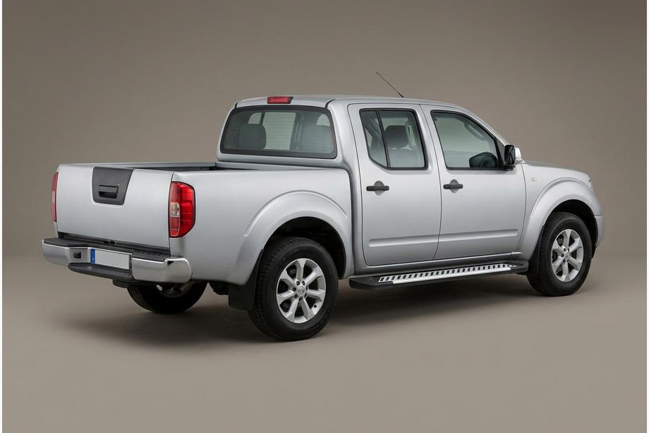 Nissan Navara 2006–2015 Stranski pragovi Line (2 kos, aluminij) Image