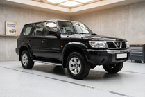 Nissan Patrol Y61 1997–2011 Bočne stopnice Tayga (2 kos, aluminij) fotografija 1