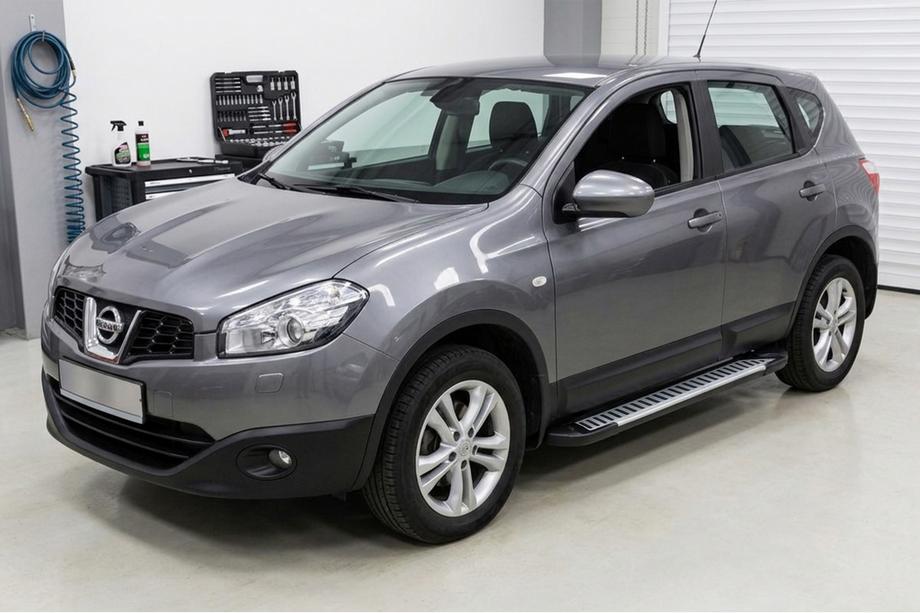Nissan Qashqai 2010–2014 Stranski pragovi Line (2 kos, aluminij) Image